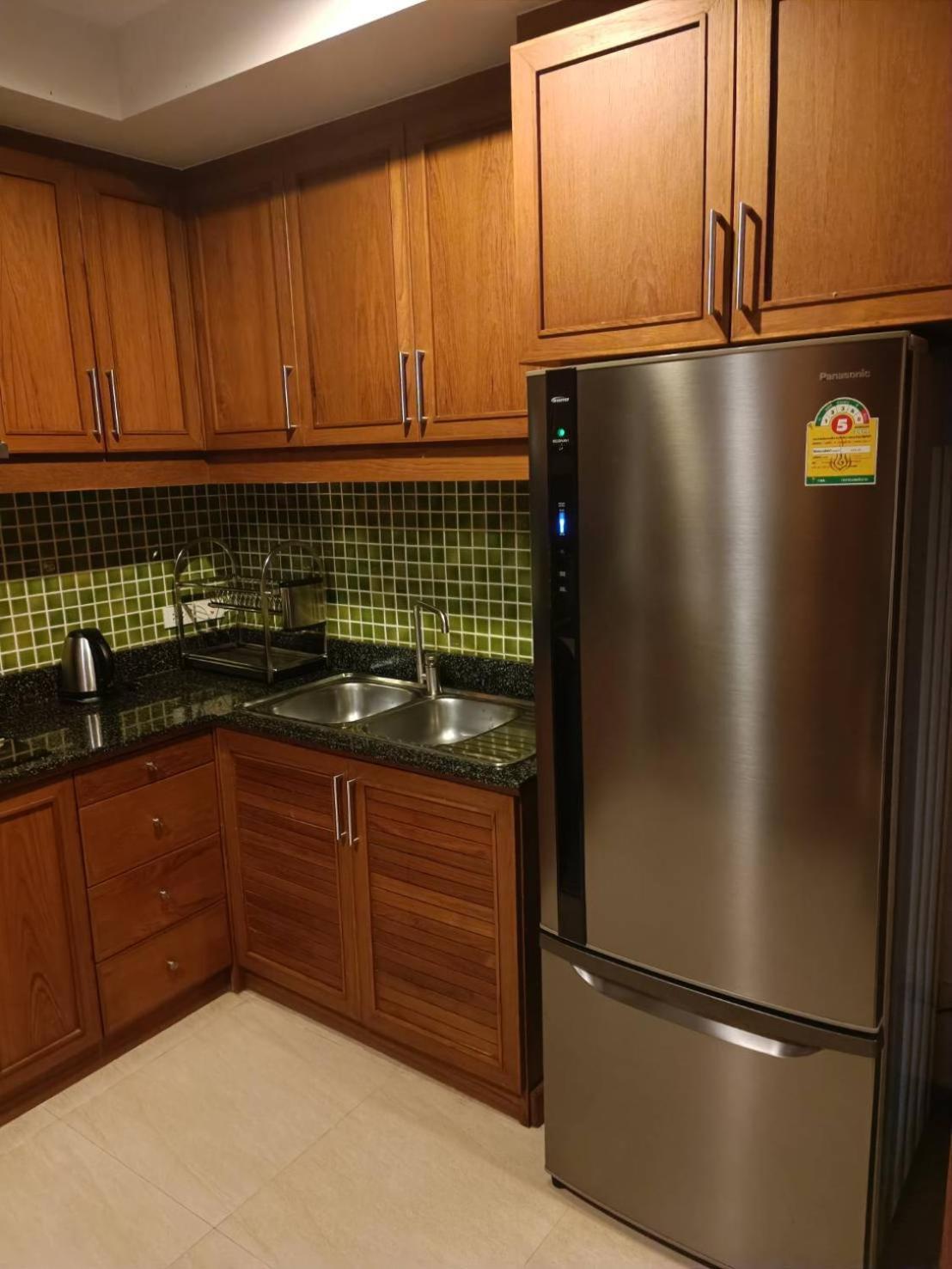 Monthly Apartment *
