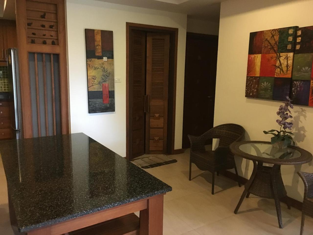 Monthly Apartment *