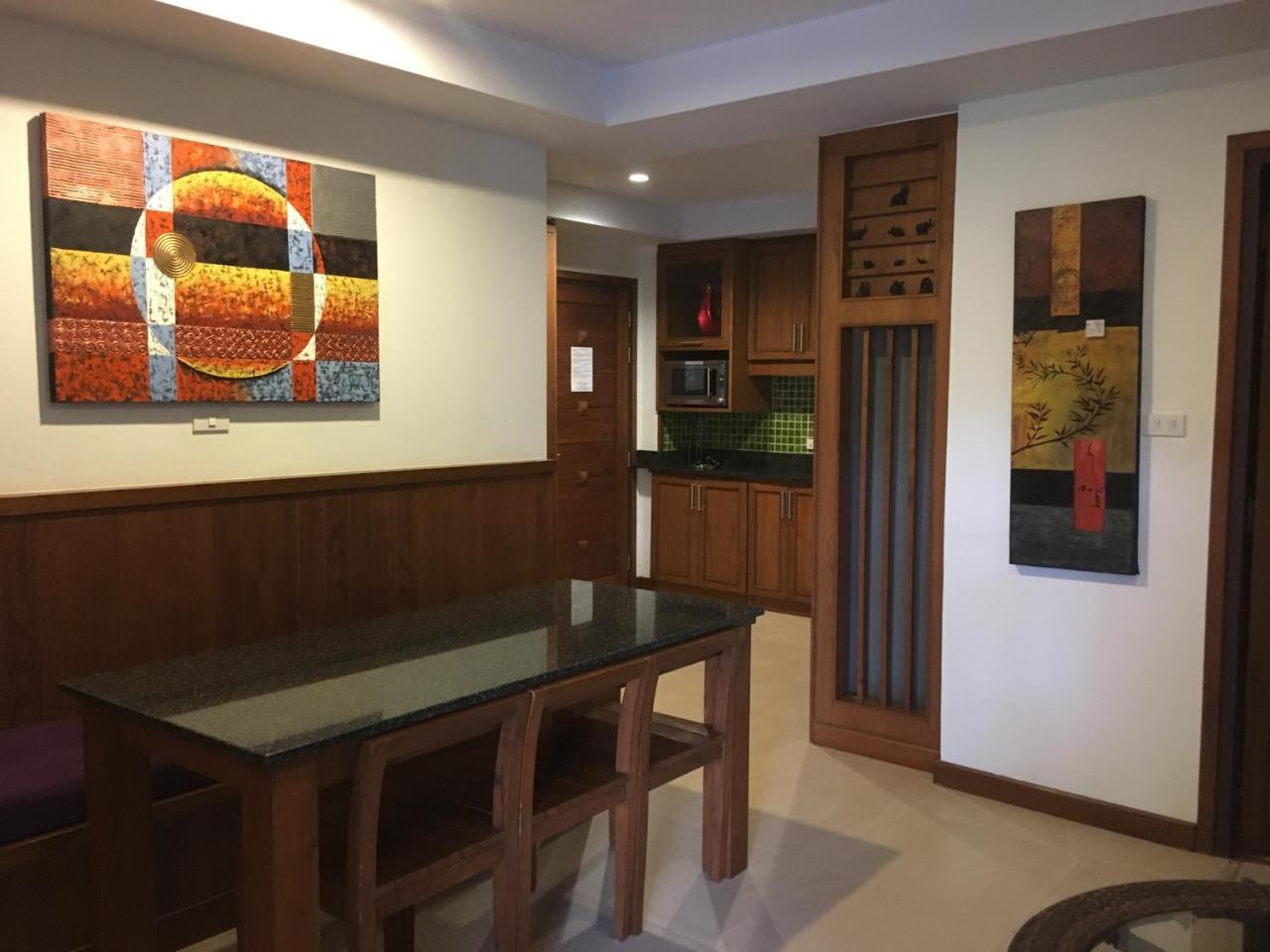 Monthly Apartment *